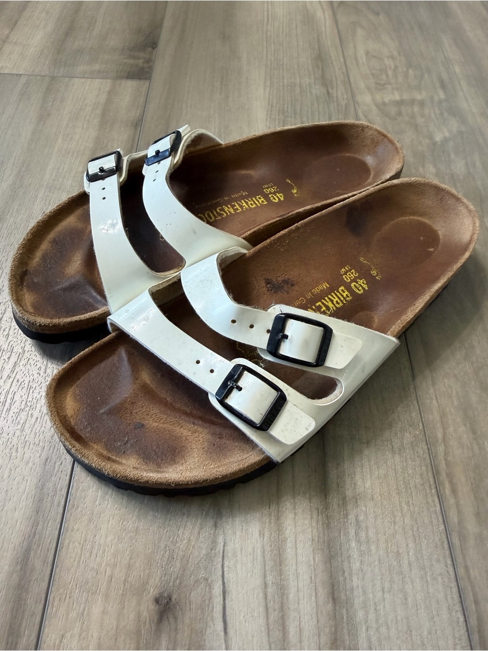 Birkenstock Sandals White Two-Strap Size 40 (US size 9-9.5) Excellent